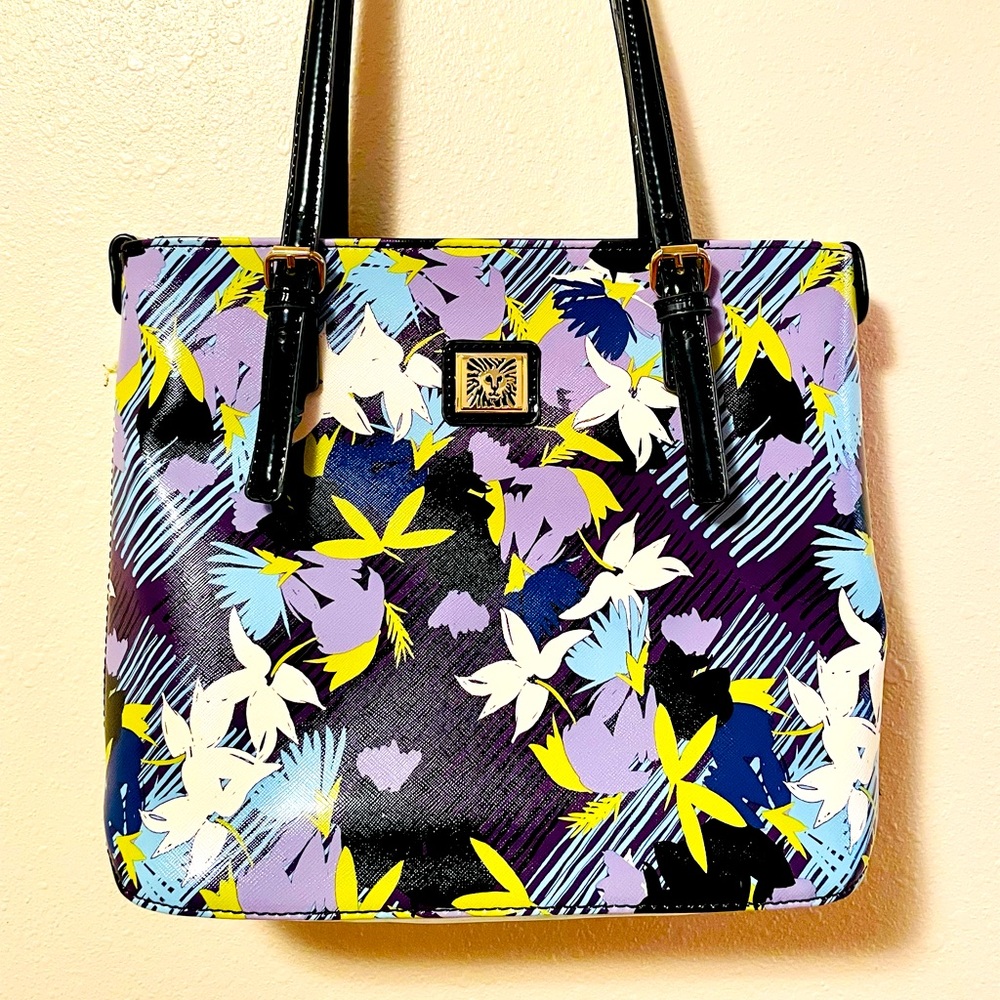 ANNE KLEIN Women’s Shoulder Bag, Multi-color Floral Faux Leather.